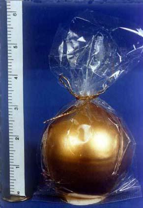 Gold ball candle